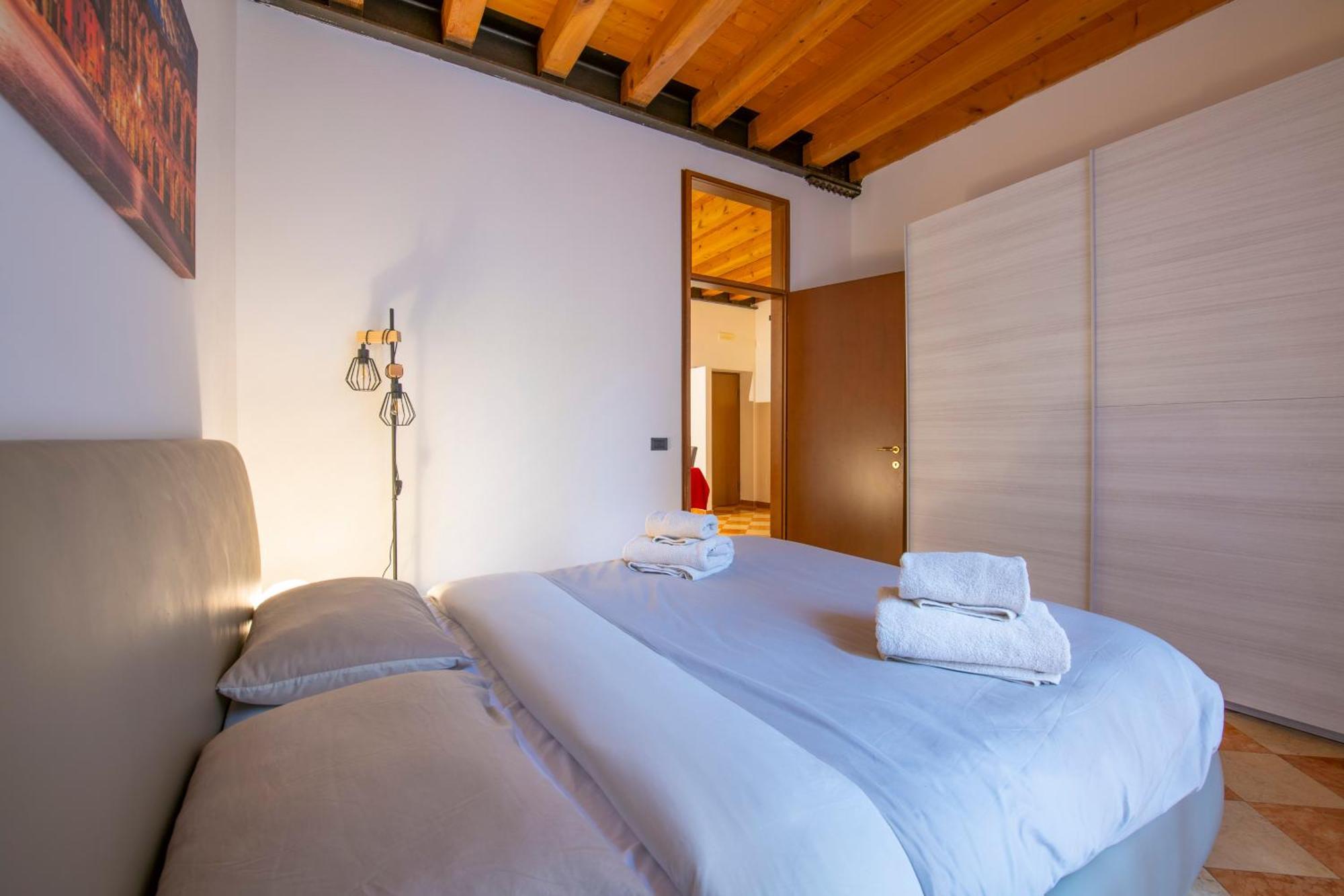Arena Suite Mazzini เวโรนา ภายนอก รูปภาพ