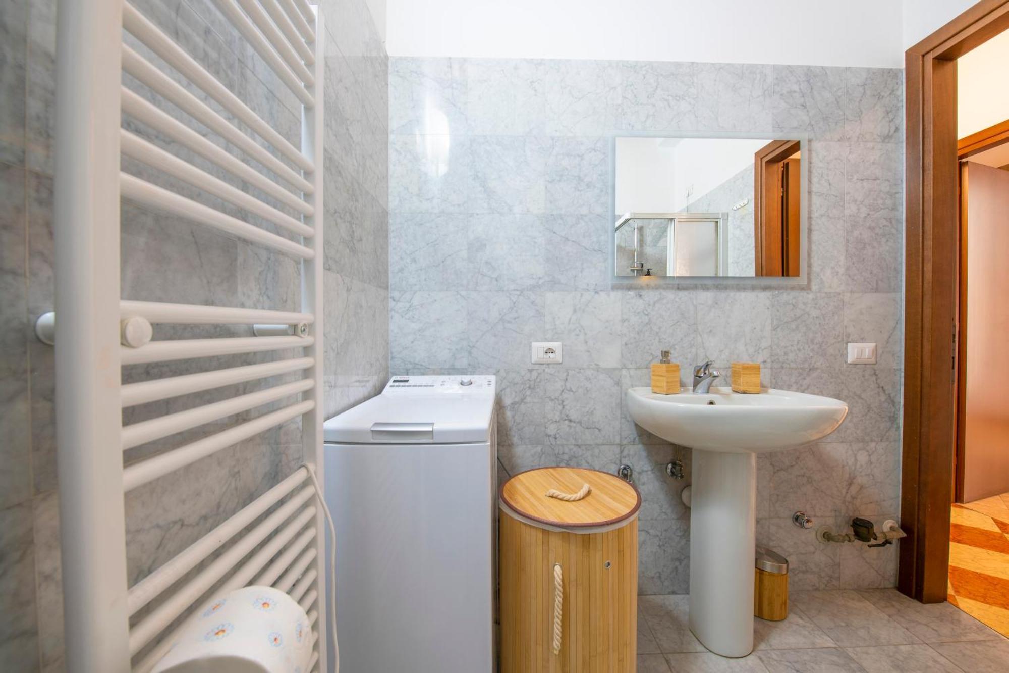 Arena Suite Mazzini เวโรนา ภายนอก รูปภาพ