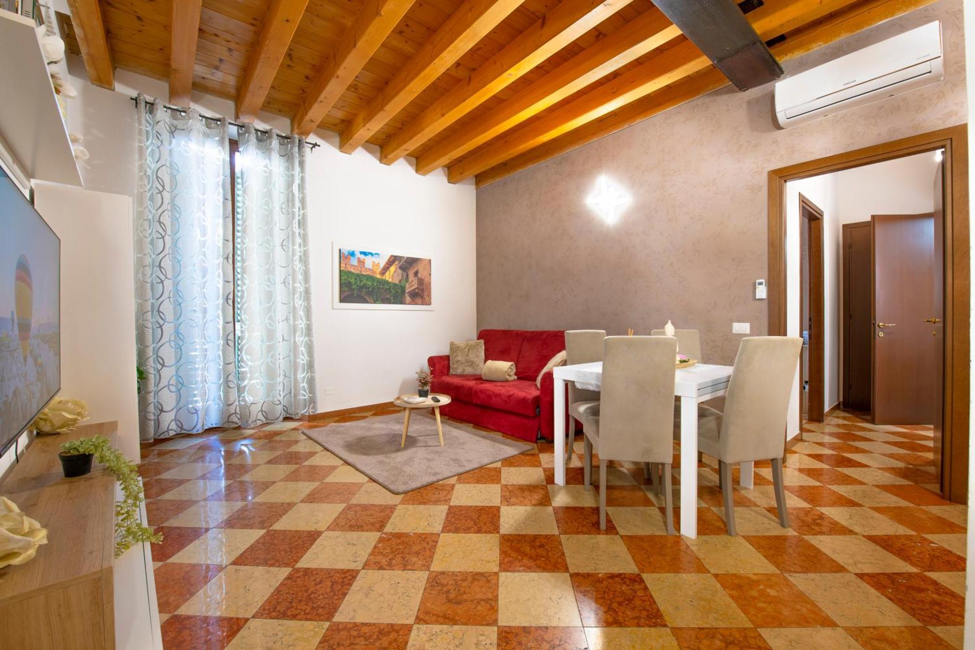 Arena Suite Mazzini เวโรนา ภายนอก รูปภาพ