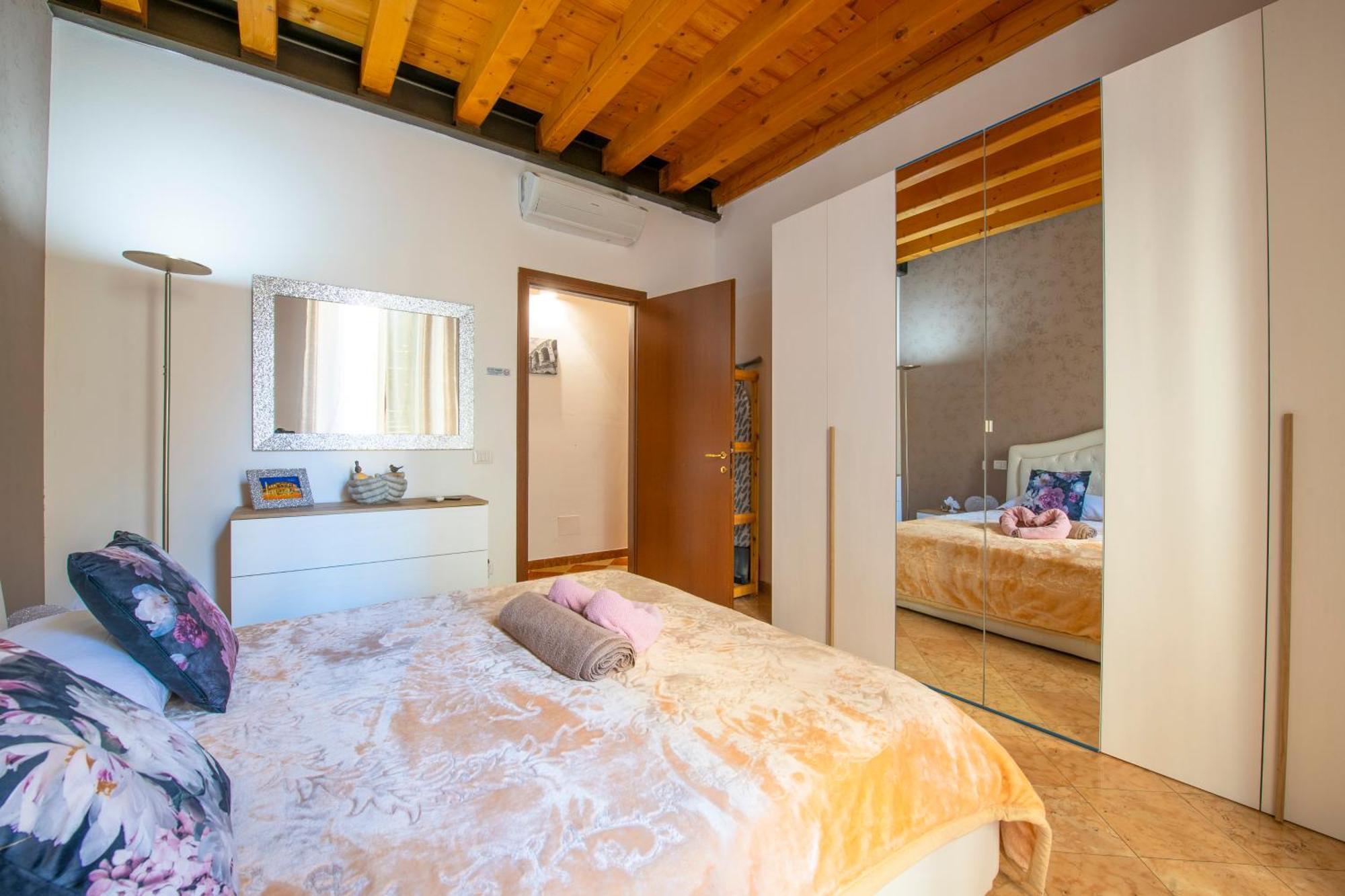 Arena Suite Mazzini เวโรนา ภายนอก รูปภาพ